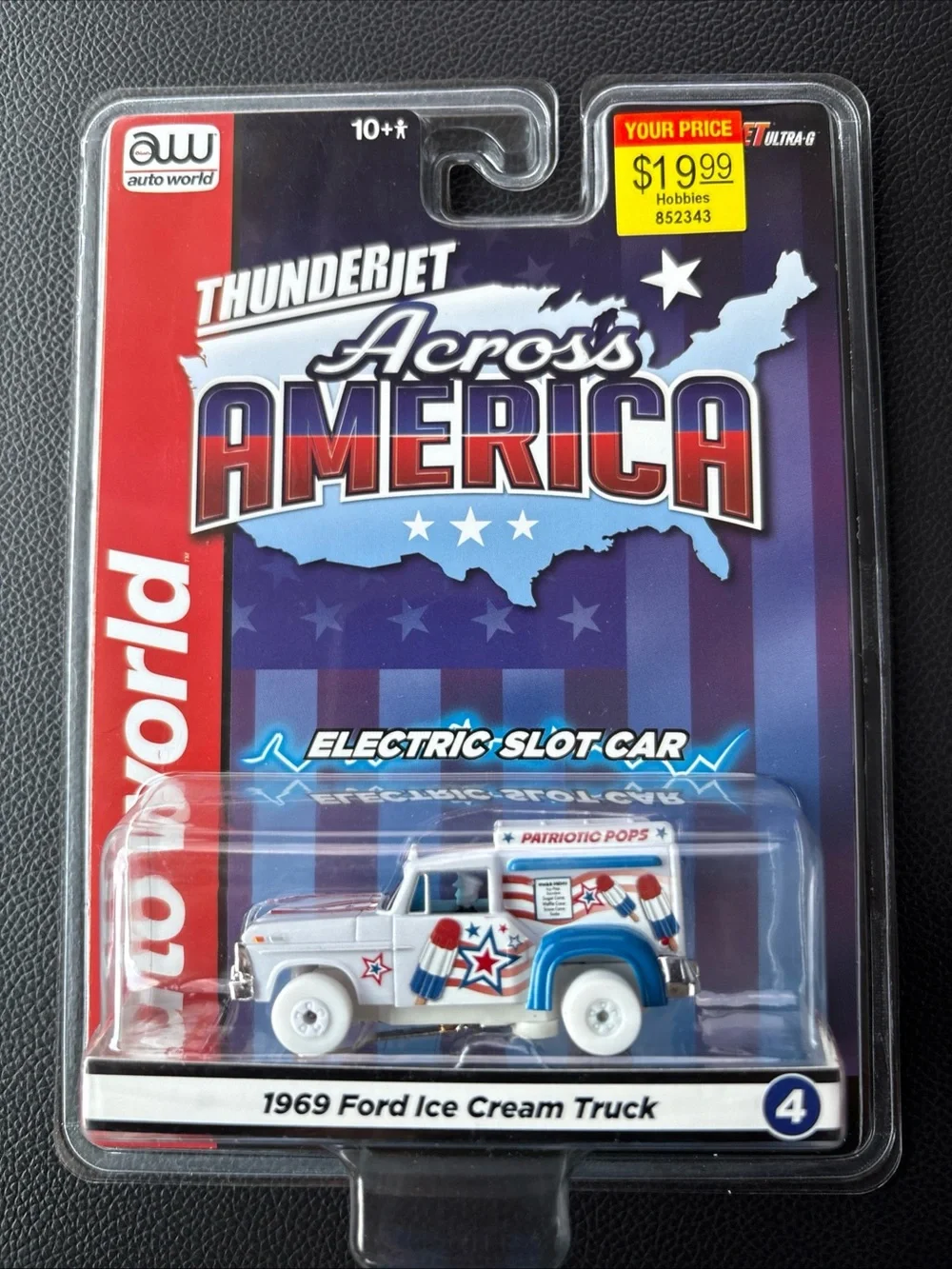 Auto world slot car CHASE 1969 ford ice cream truck